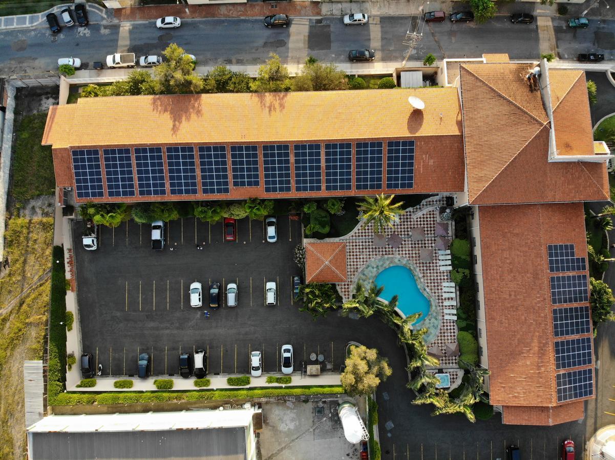 Gandini Hotel Itu Εξωτερικό φωτογραφία